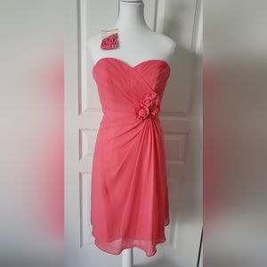 Alfred Angelo coral chiffon dress size 0 equals XS